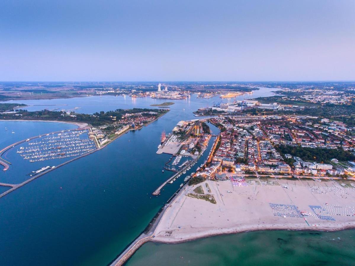 Schiller, Wenige Schritte Zum Strand Rostock Ngoại thất bức ảnh